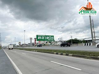 For sale 2 bed condo in Khlong Luang, Pathum Thani