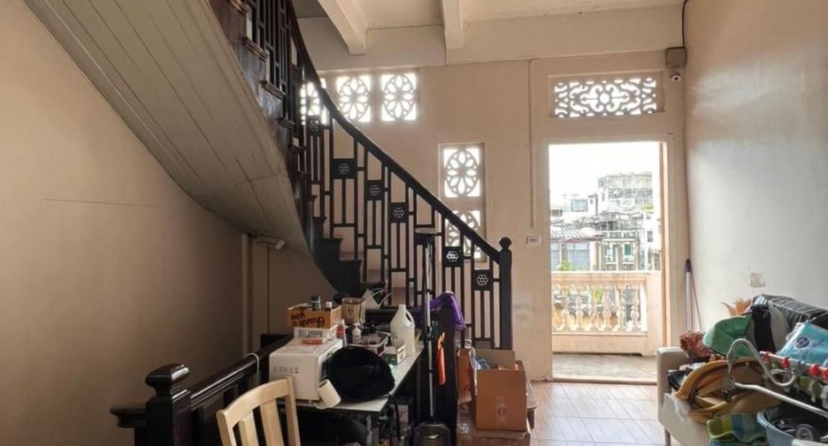 Casa adosada en venta de 6 habitaciones en Samphanthawong, Bangkok
