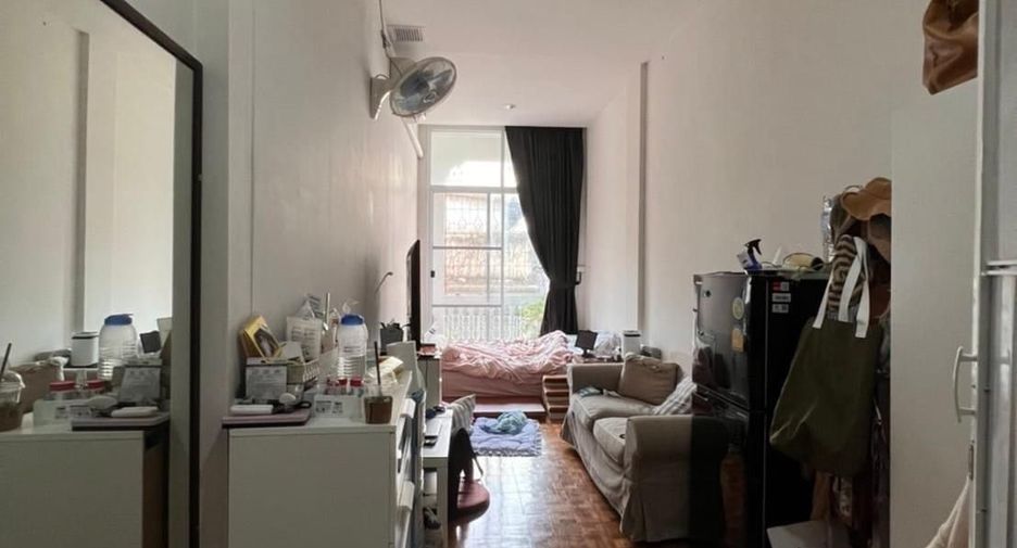 Casa adosada en venta de 6 habitaciones en Samphanthawong, Bangkok