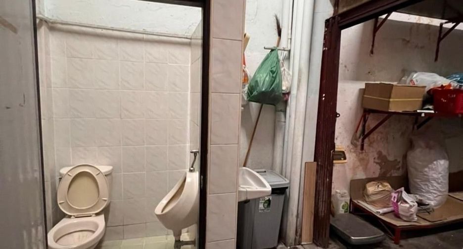 Casa adosada en venta de 6 habitaciones en Samphanthawong, Bangkok