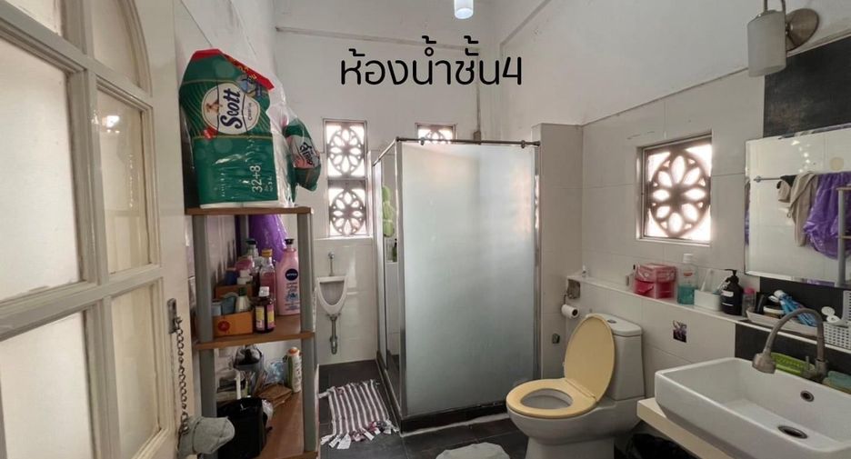 Casa adosada en venta de 6 habitaciones en Samphanthawong, Bangkok