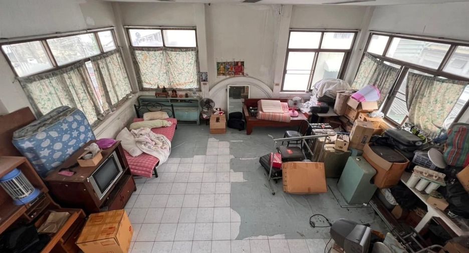 Casa adosada en venta de 6 habitaciones en Samphanthawong, Bangkok