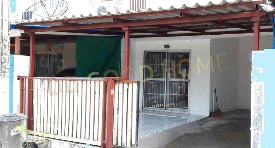 For sale 3 bedrooms condo in Lat Krabang, Bangkok