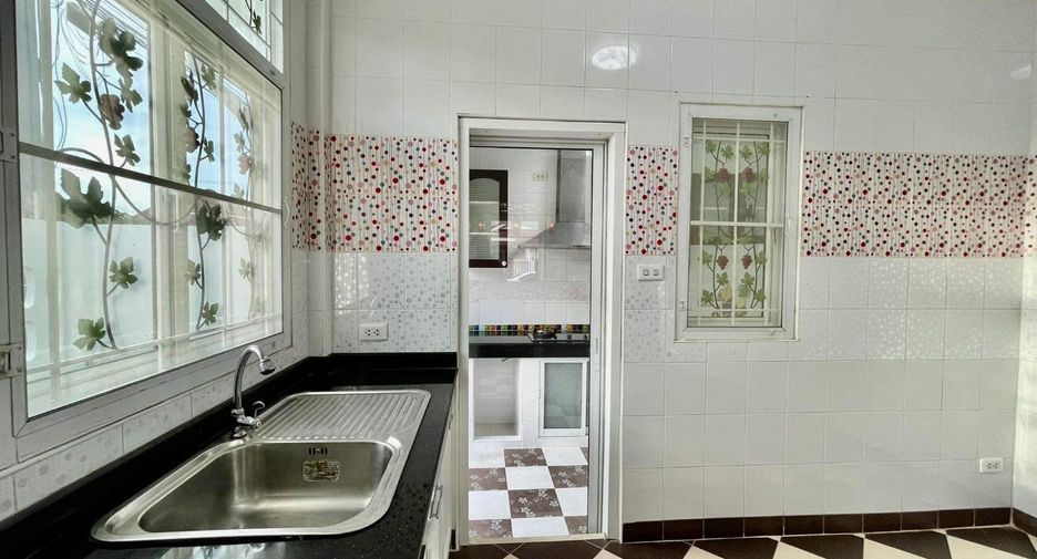 For sale 2 bedrooms house in Bang Lamung, Chonburi
