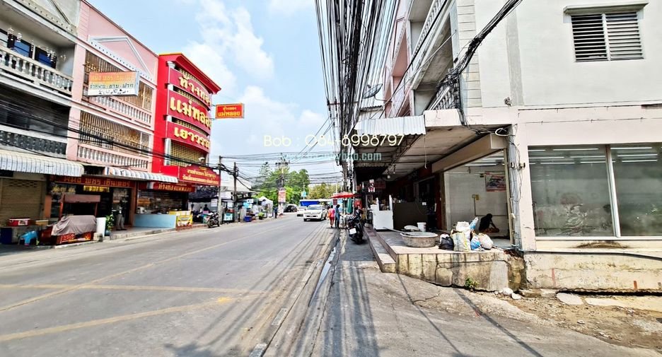 For sale 2 Beds retail Space in Pak Kret, Nonthaburi