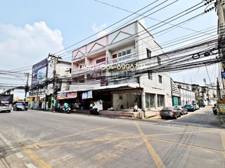 À vendre 2 chambres local commercial à Pak Kret, Nonthaburi