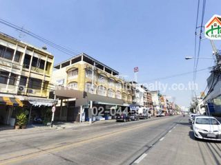 For sale 3 bed retail Space in Mueang Nonthaburi, Nonthaburi