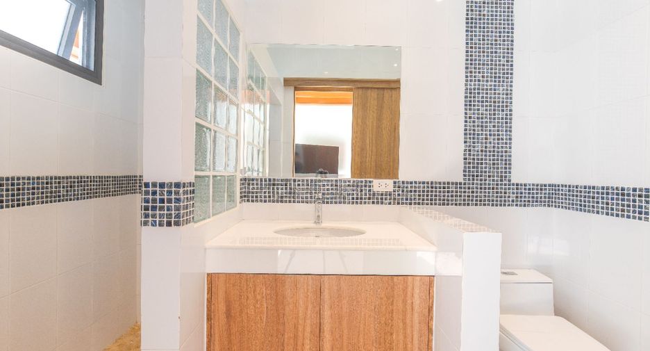 For rent 4 bedrooms villa in Thalang, Phuket