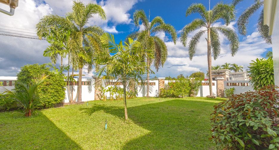 For rent 4 bedrooms villa in Thalang, Phuket