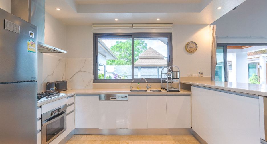 For rent 4 bedrooms villa in Thalang, Phuket