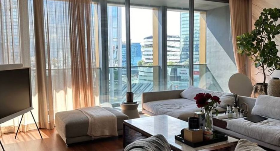 Condo en venta de 4 habitaciones en Khlong Toei, Bangkok