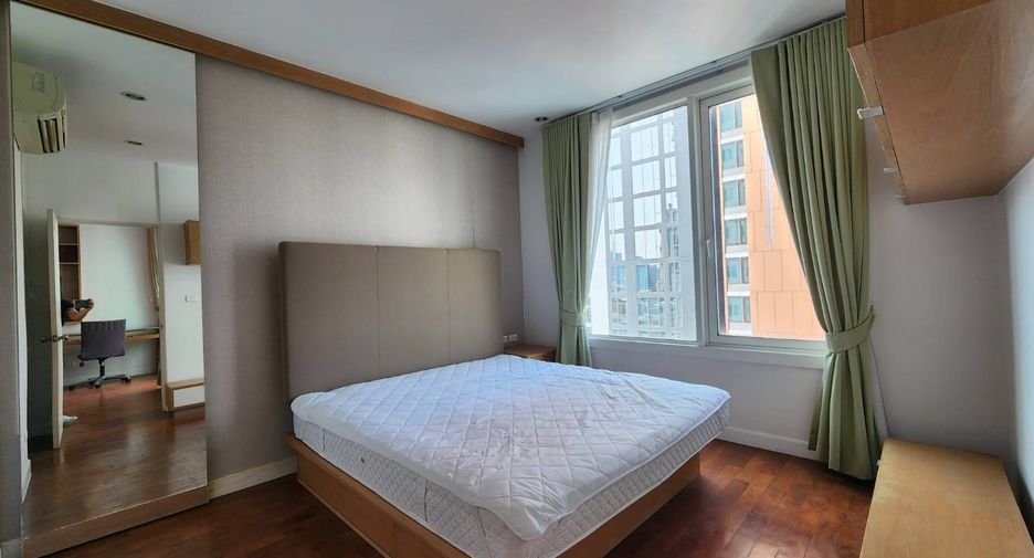 For sale 1 bed condo in Khlong Toei, Bangkok