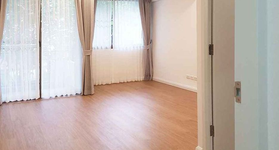 Wohnung zur Miete mit 3 Zimmer in Pak Kret, Nonthaburi
