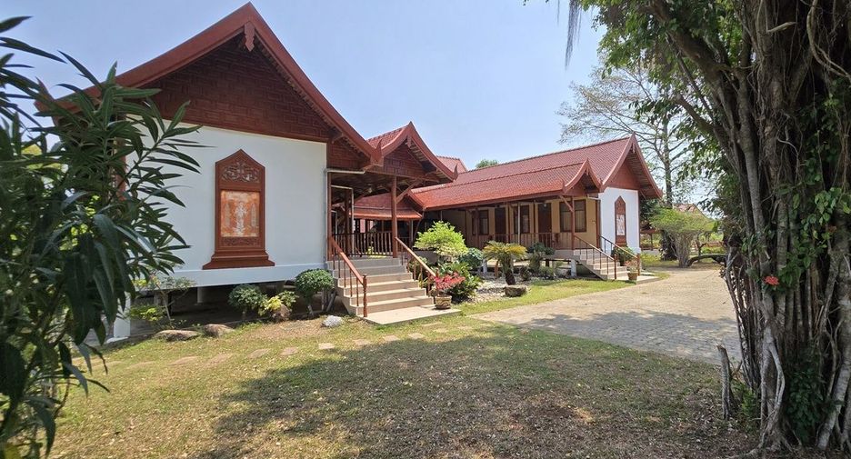 For sale 6 bedrooms house in Mueang Chanthaburi, Chanthaburi