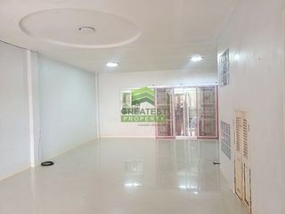 For sale 6 bedrooms townhouse in Sai Noi, Nonthaburi