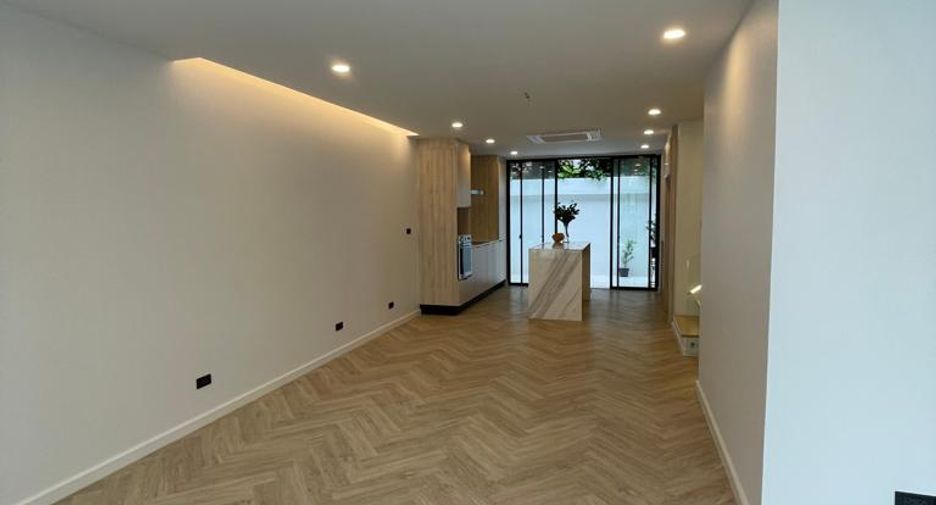 For sale 3 bedrooms townhouse in Watthana, Bangkok