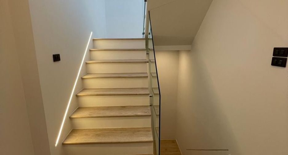 For sale 3 bedrooms townhouse in Watthana, Bangkok