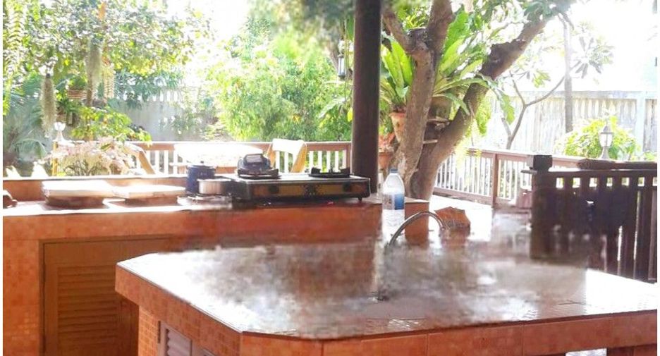 For sale 3 bed house in Wiset Chai Chan, Ang Thong