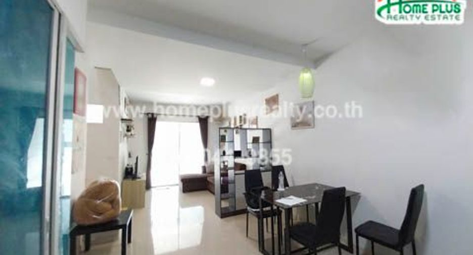 Casa adosada en venta de 3 habitaciones en Lat Krabang, Bangkok