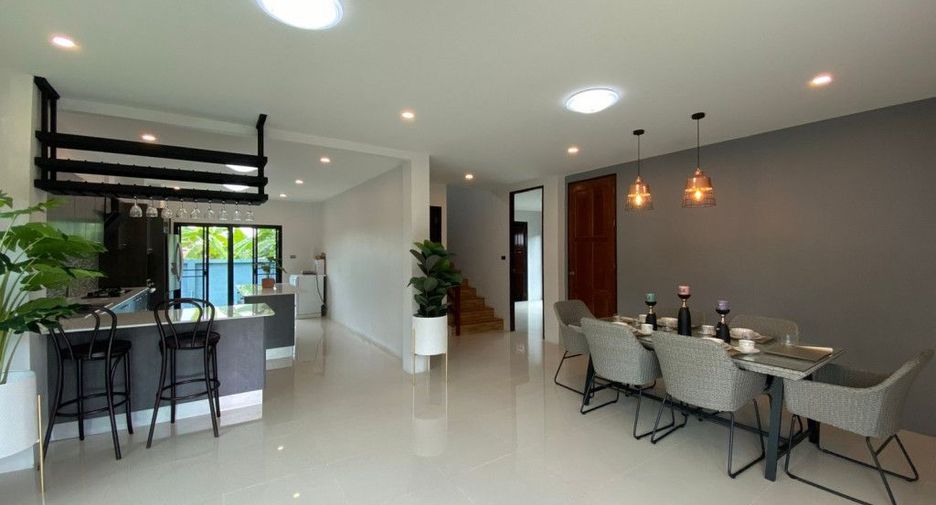 Casa en venta de 10 habitaciones en Mae On, Chiang Mai