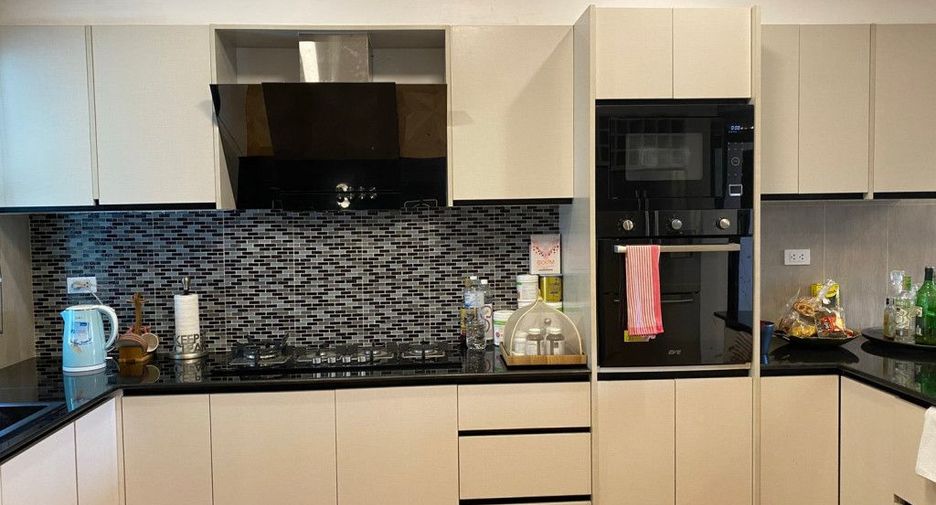 Casa en venta de 10 habitaciones en Mae On, Chiang Mai