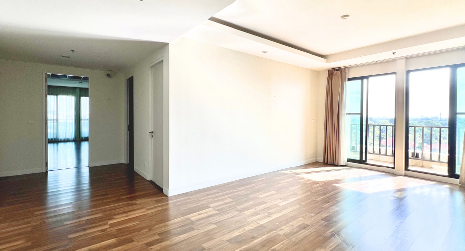 Condo en alquiler de 4 habitaciones en Pak Kret, Nonthaburi