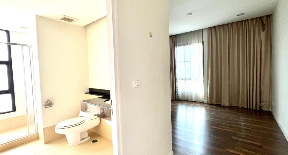 Condo en alquiler de 4 habitaciones en Pak Kret, Nonthaburi