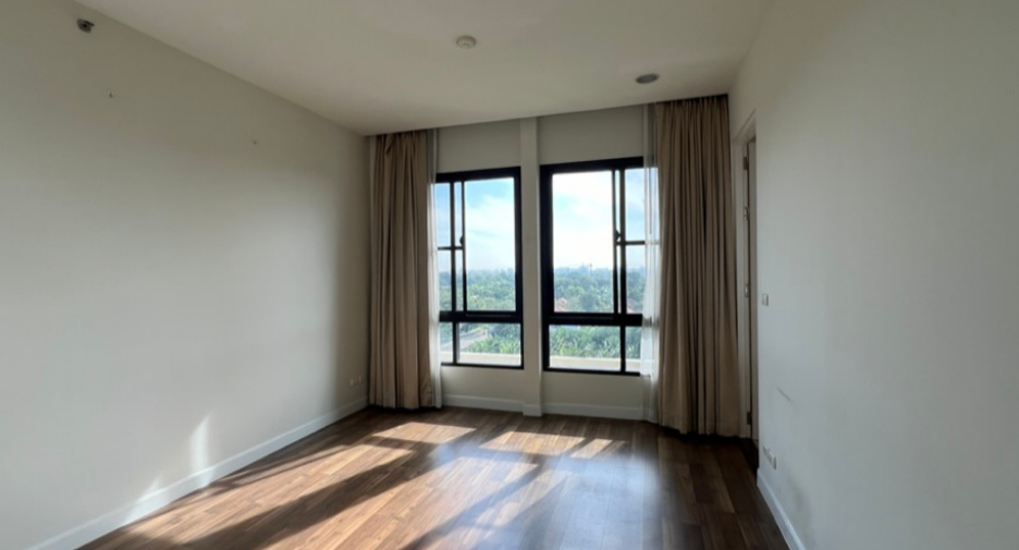 Condo en alquiler de 4 habitaciones en Pak Kret, Nonthaburi