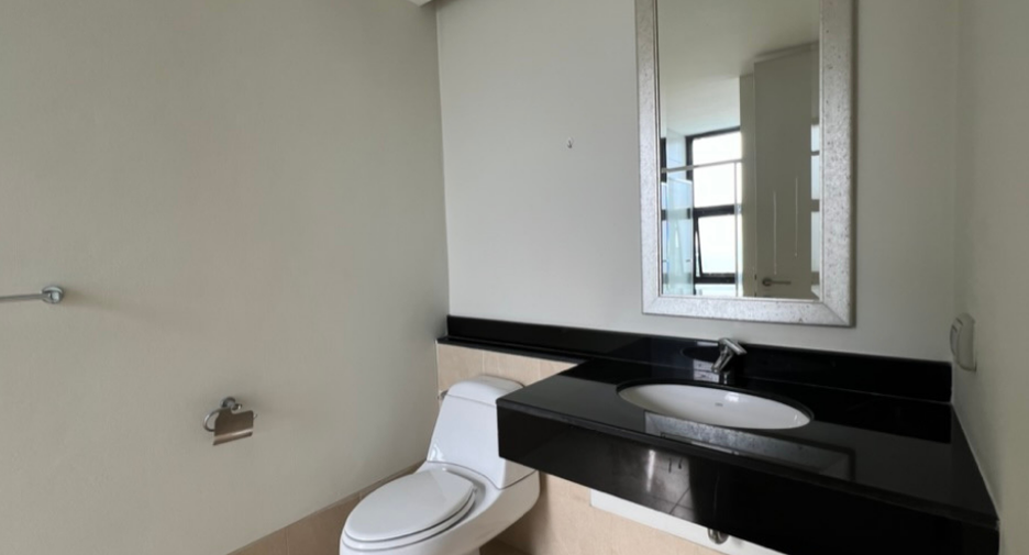 Condo en alquiler de 4 habitaciones en Pak Kret, Nonthaburi
