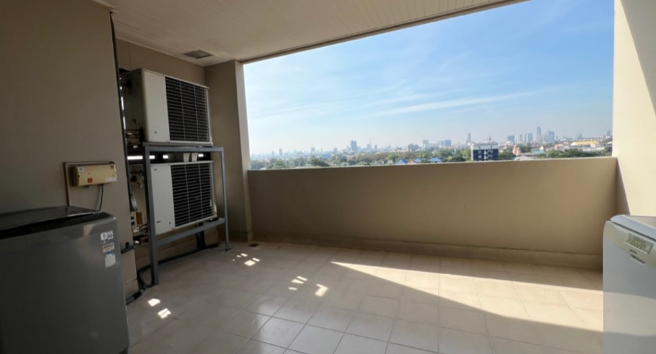 Condo en alquiler de 4 habitaciones en Pak Kret, Nonthaburi