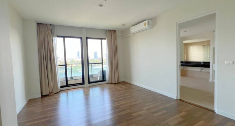 Condo en alquiler de 4 habitaciones en Pak Kret, Nonthaburi