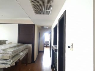 For sale 3 bedrooms condo in Pathum Wan, Bangkok