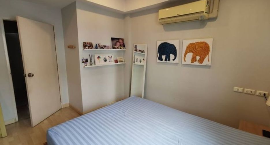 Casa en venta de 4 habitaciones en Yan Nawa, Bangkok