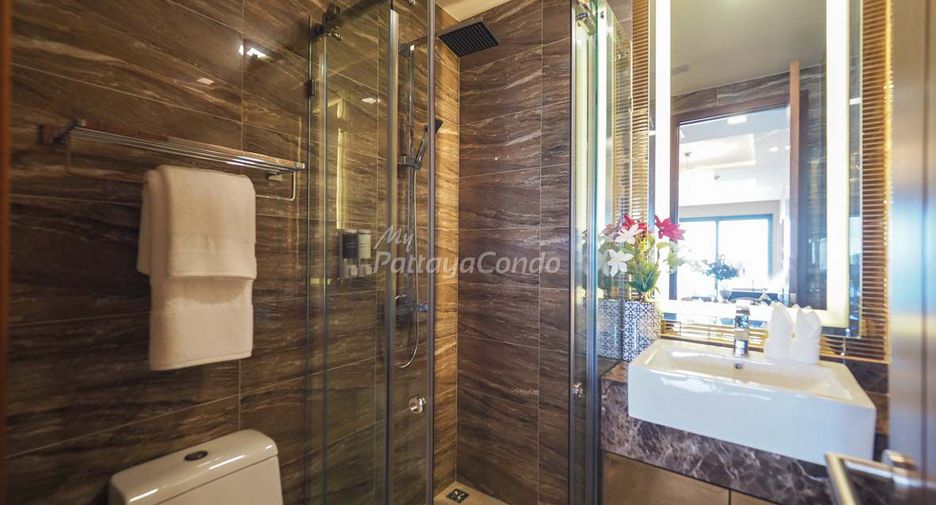 For sale 2 bedrooms condo in Bang Lamung, Chonburi