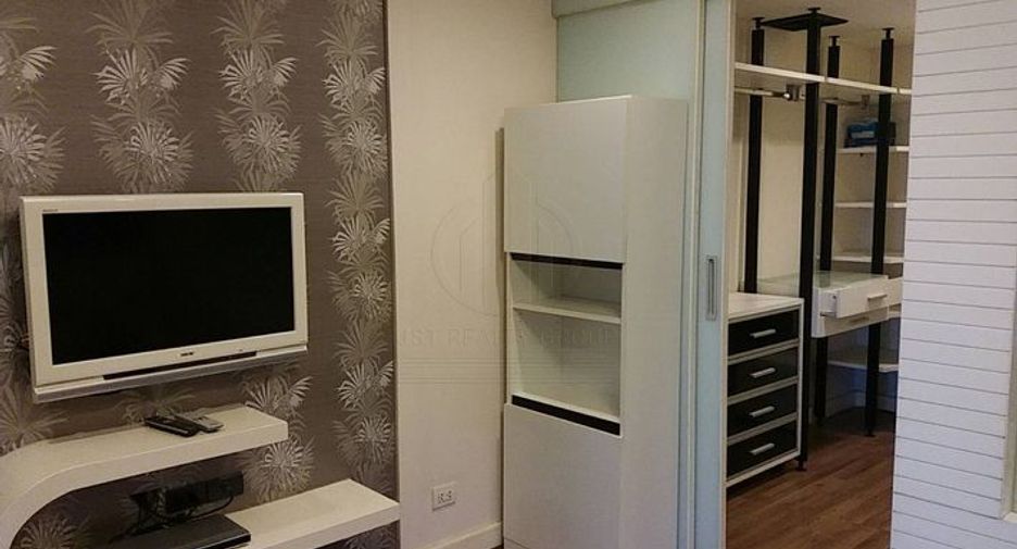 For rent and for sale 1 bed condo in Khlong Toei, Bangkok