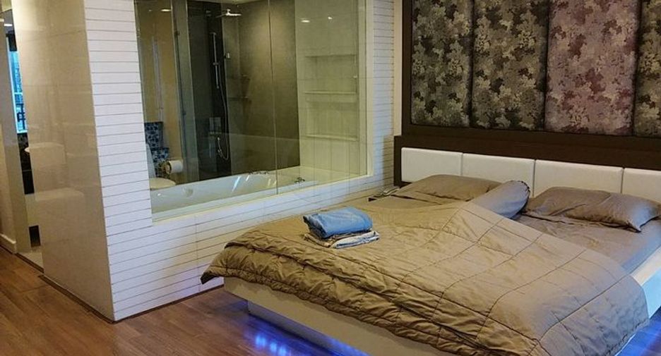 For rent and for sale 1 bed condo in Khlong Toei, Bangkok