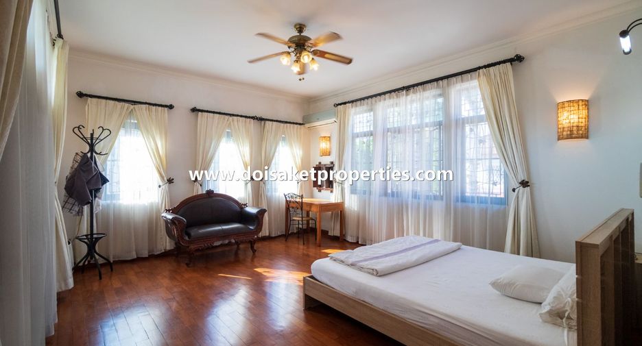 出售 4 卧室 独立屋 在 Mueang Chiang Mai, Chiang Mai