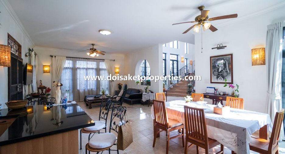 出售 4 卧室 独立屋 在 Mueang Chiang Mai, Chiang Mai