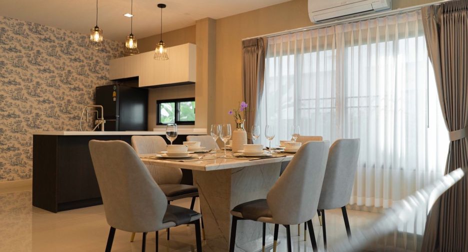 For rent 3 bedrooms house in San Sai, Chiang Mai