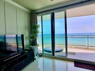 For rent 3 bedrooms condo in Bang Lamung, Chonburi