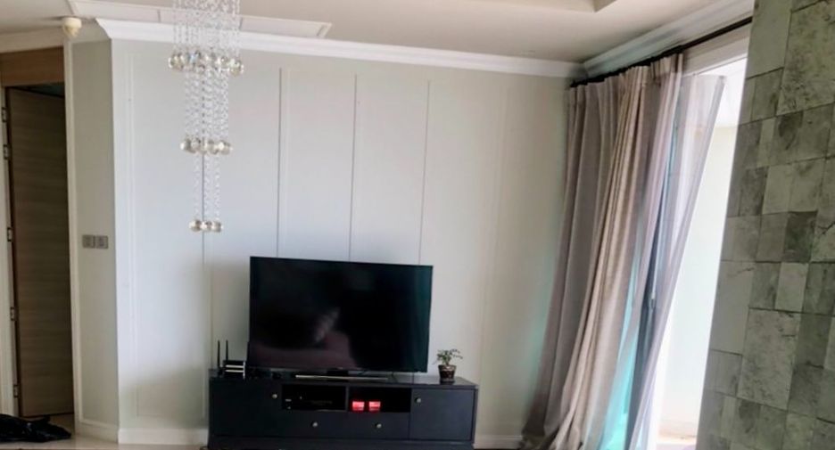 For rent 3 bedrooms condo in Bang Lamung, Chonburi
