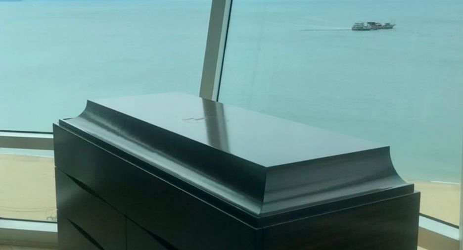 For rent 3 bedrooms condo in Bang Lamung, Chonburi