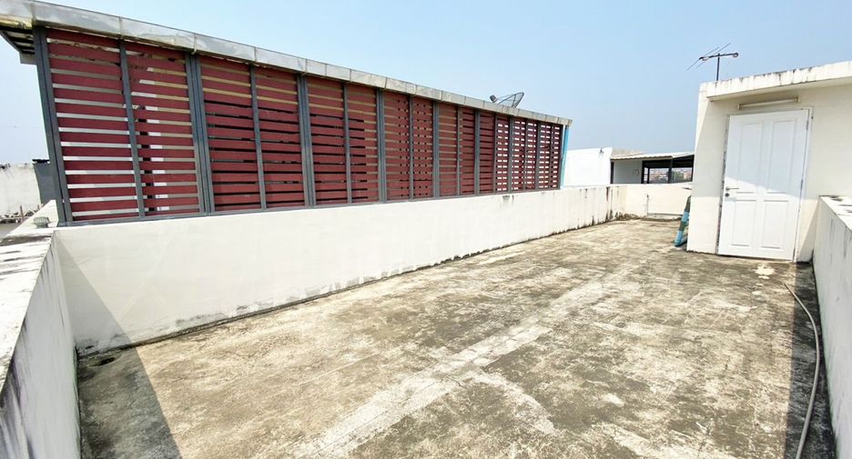 出售 3 卧室 商业空间 在 Khlong Luang, Pathum Thani