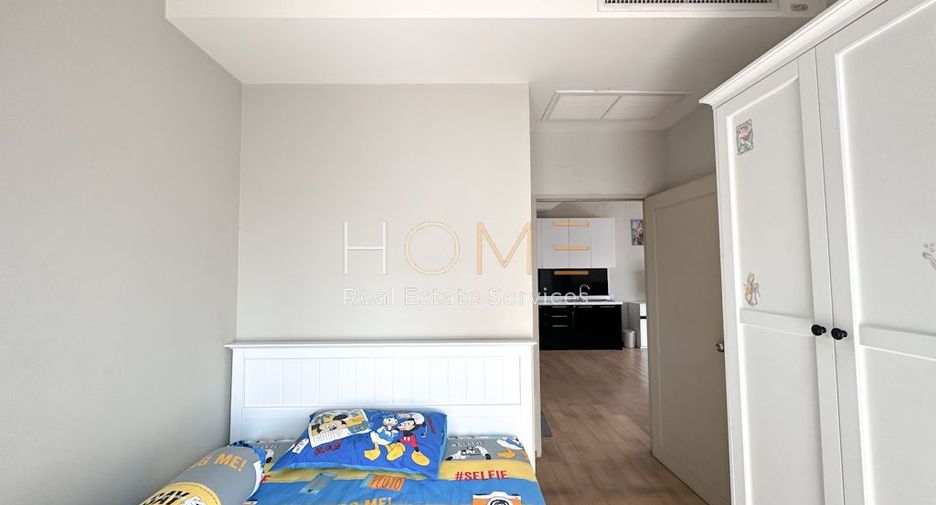For sale 2 bedrooms condo in Khlong Toei, Bangkok