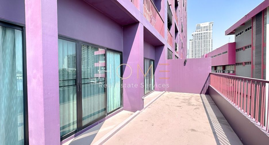 For sale 2 bedrooms condo in Khlong Toei, Bangkok