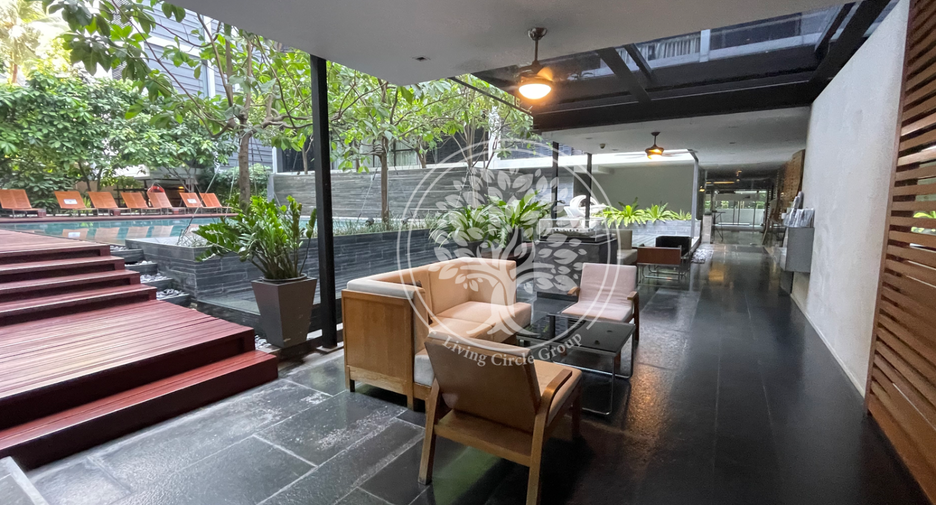 For rent and for sale 1 bed condo in Khlong Toei, Bangkok