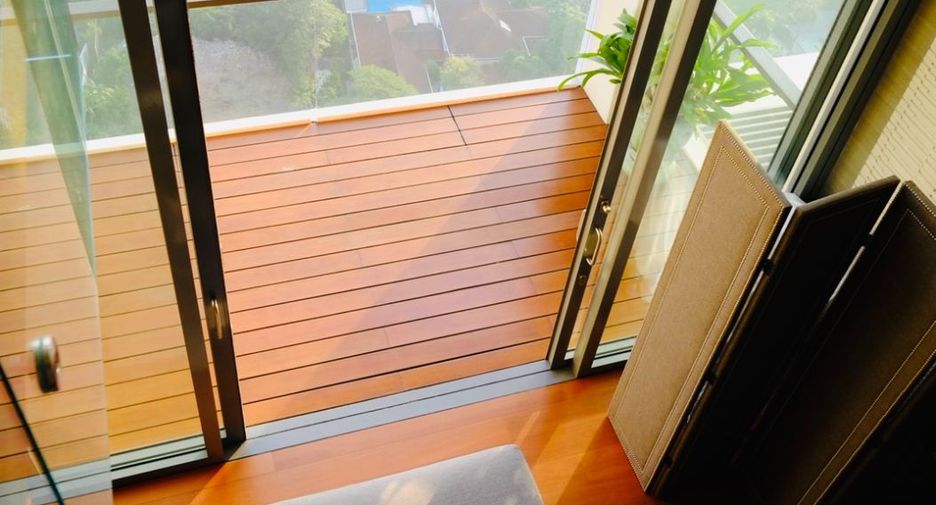 For sale 2 ベッドルーム condo in Sathon, Bangkok