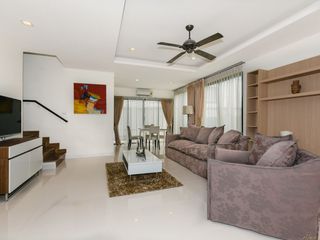Reihenhaus zur Miete und zum Kauf mit 3 Zimmer in Thalang, Phuket