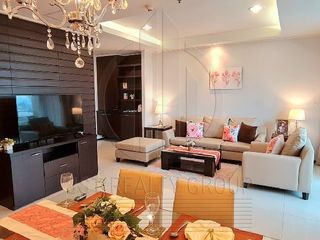 For rent 2 bed serviced apartment in Watthana, Bangkok