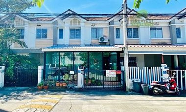 ขาย 3 เตียง ทาวน์เฮ้าส์ ใน เมืองปทุมธานี, ปทุมธานี